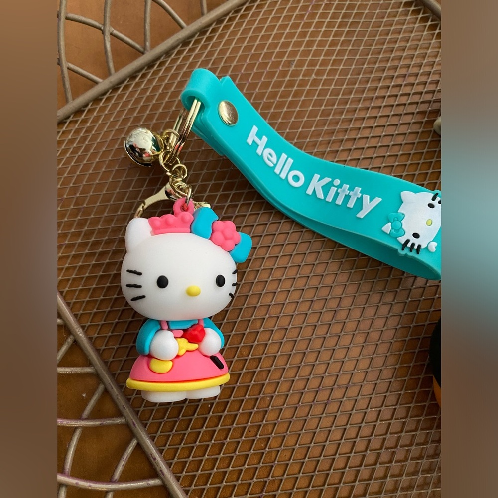 Hello Kitty & Friends Bundle - Picture 5 of 5